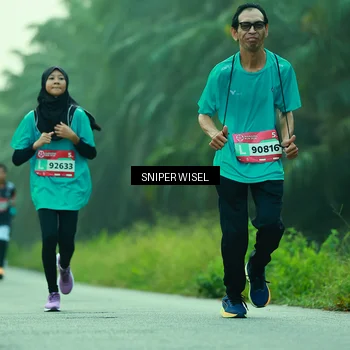 Runner Photo 8432549