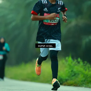 Runner Photo 8432601