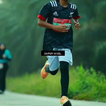 Runner Photo 8432602