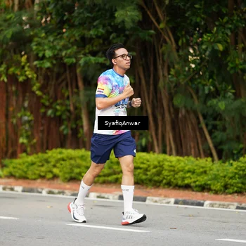 Runner Photo 8432606