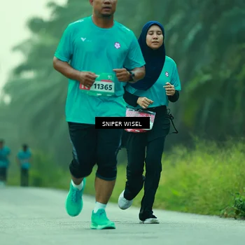 Runner Photo 8432615