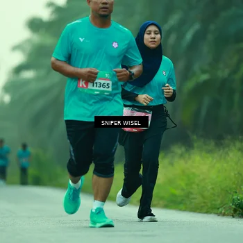 Runner Photo 8432616