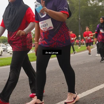 Runner Photo 8432630