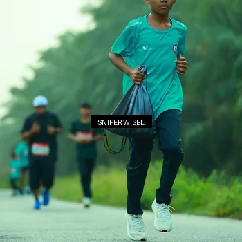 Runner Photo 8432664