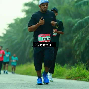 Runner Photo 8432675