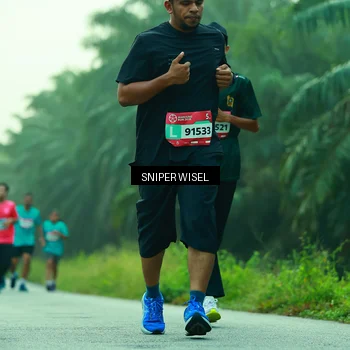 Runner Photo 8432681