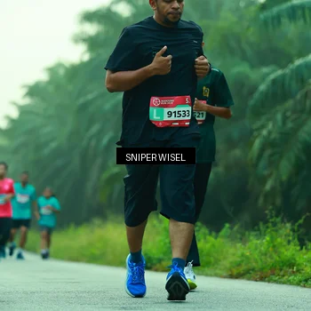 Runner Photo 8432682