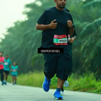 Runner Photo 8432696