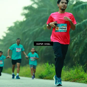 Runner Photo 8432701