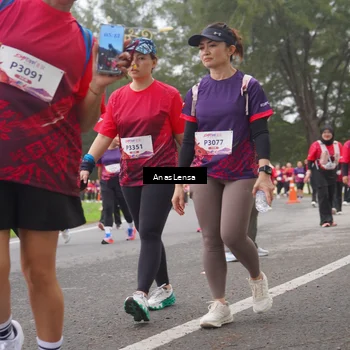 Runner Photo 8432733