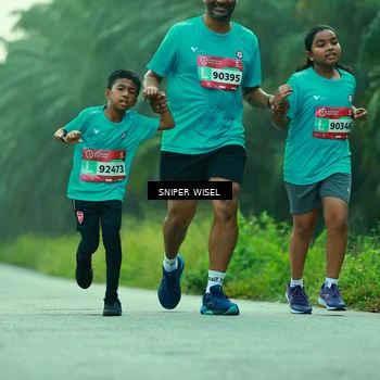 Runner Photo 8432745