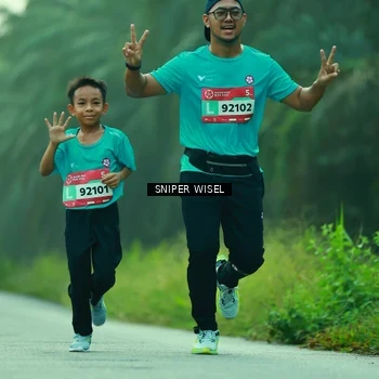 Runner Photo 8432774