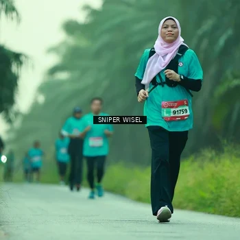 Runner Photo 8432801