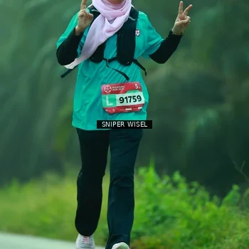 Runner Photo 8432811