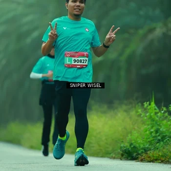 Runner Photo 8432838