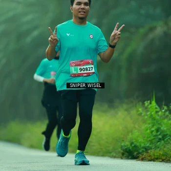 Runner Photo 8432841