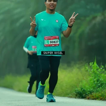Runner Photo 8432844