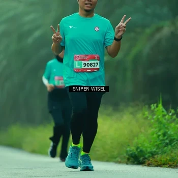 Runner Photo 8432845