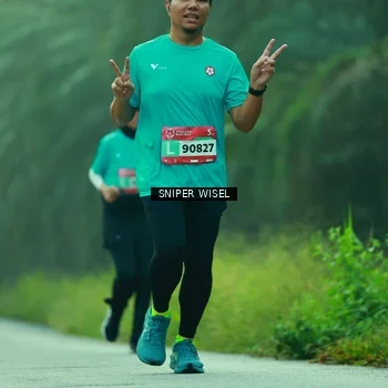 Runner Photo 8432846