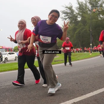 Runner Photo 8432849