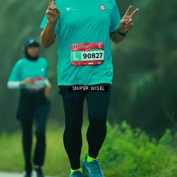 Runner Photo 8432853