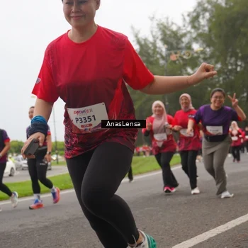 Runner Photo 8432863
