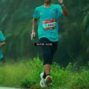 Runner Photo 8432897