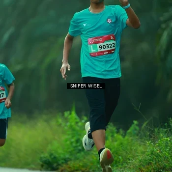 Runner Photo 8432901