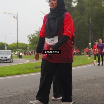 Runner Photo 8432905