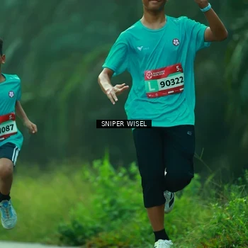 Runner Photo 8432907