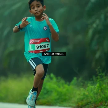 Runner Photo 8432914
