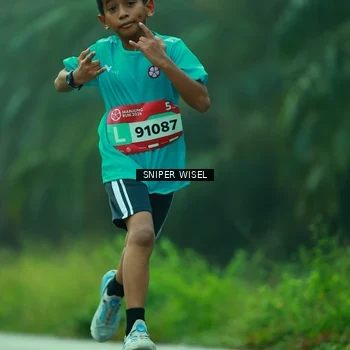 Runner Photo 8432917