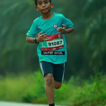 Runner Photo 8432925