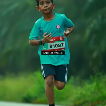 Runner Photo 8432926