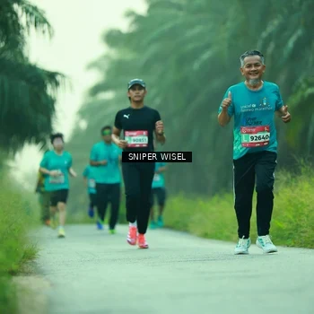 Runner Photo 8432933