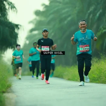 Runner Photo 8432935