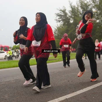 Runner Photo 8432945