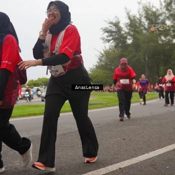 Runner Photo 8432946