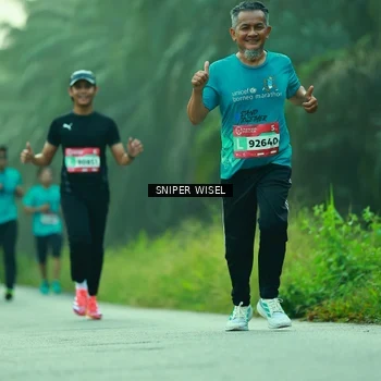 Runner Photo 8432949