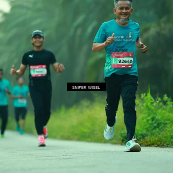 Runner Photo 8432964