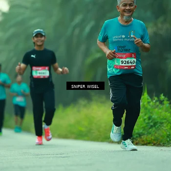 Runner Photo 8432968