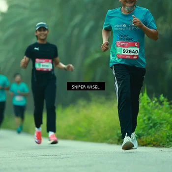 Runner Photo 8432974