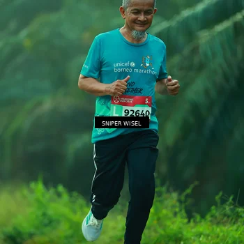 Runner Photo 8432975
