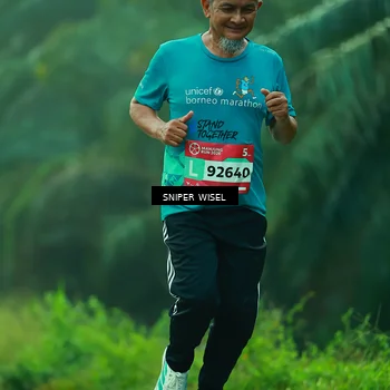 Runner Photo 8432976