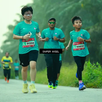 Runner Photo 8433003