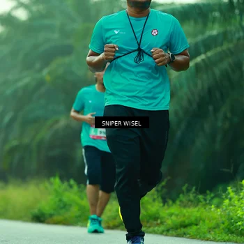 Runner Photo 8433010