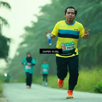 Runner Photo 8433031