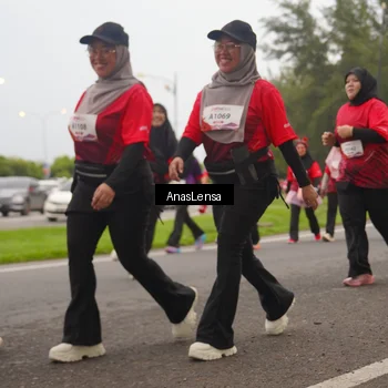Runner Photo 8433082
