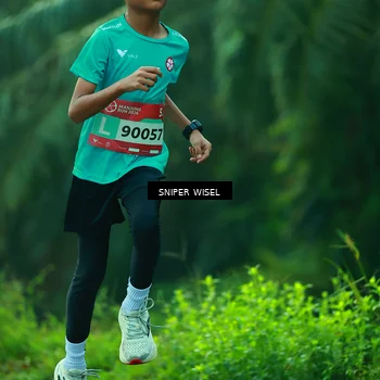 Runner Photo 8433098