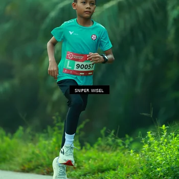 Runner Photo 8433100